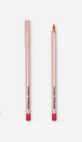 CHIARA FERRAGNI - LIP LINER - KISS MARKER
