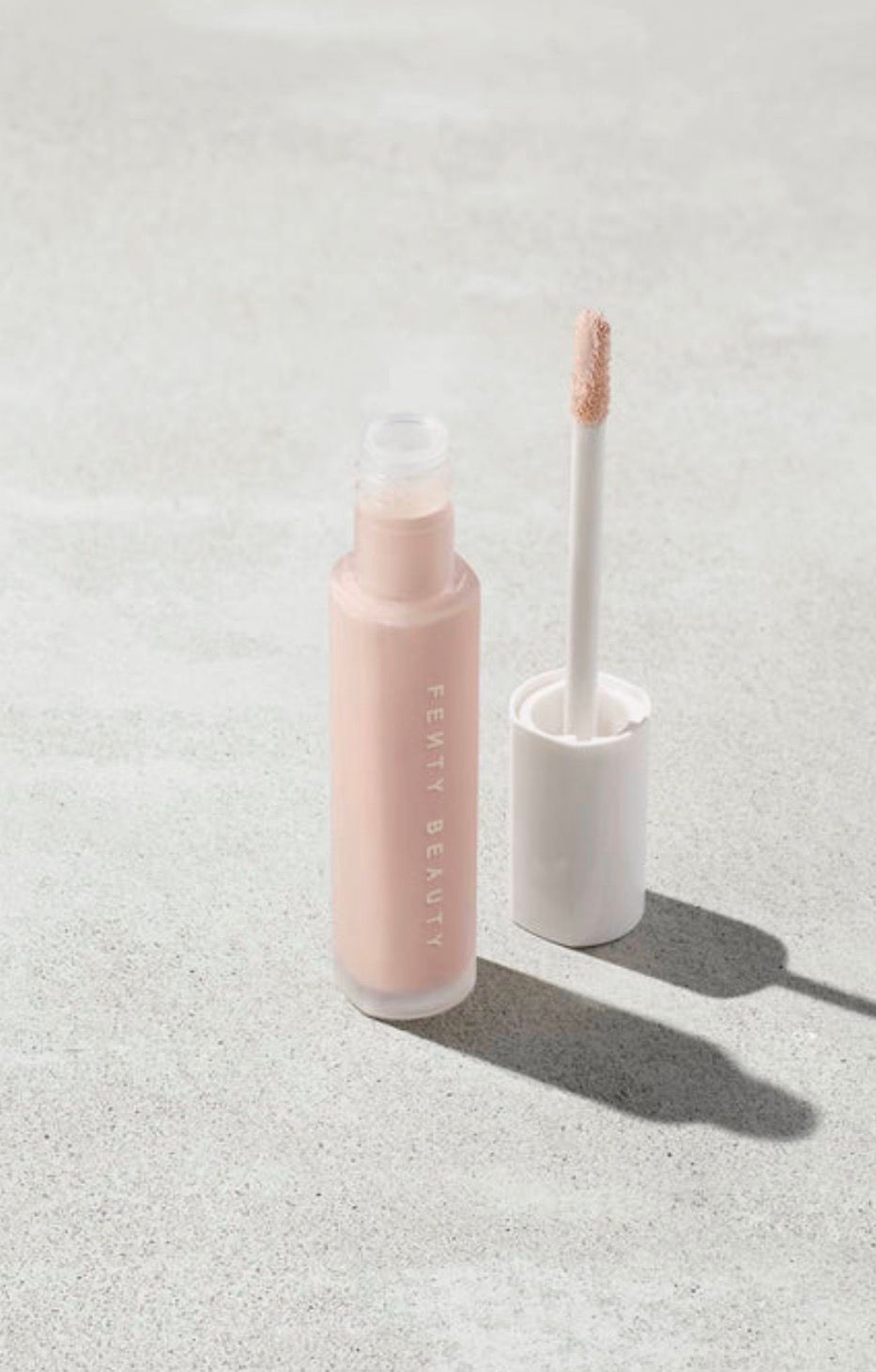 FENTY BEAUTY - PRO FILT'R INSTANT RETOUCH CONCEALER